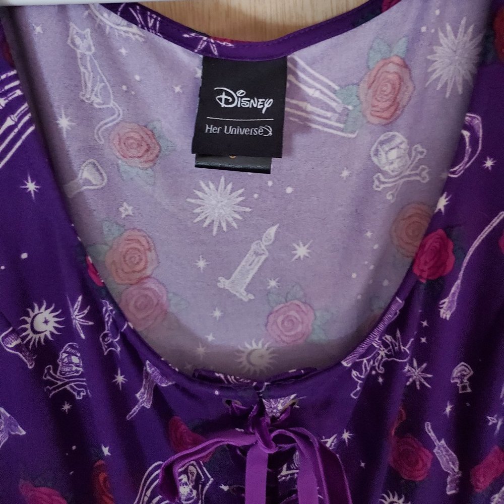 Hot Topic Her Universe Disney Hocus Pocus Icons Lace-Up Purple Dress Size 0 NWOT - Picture 6 of 8